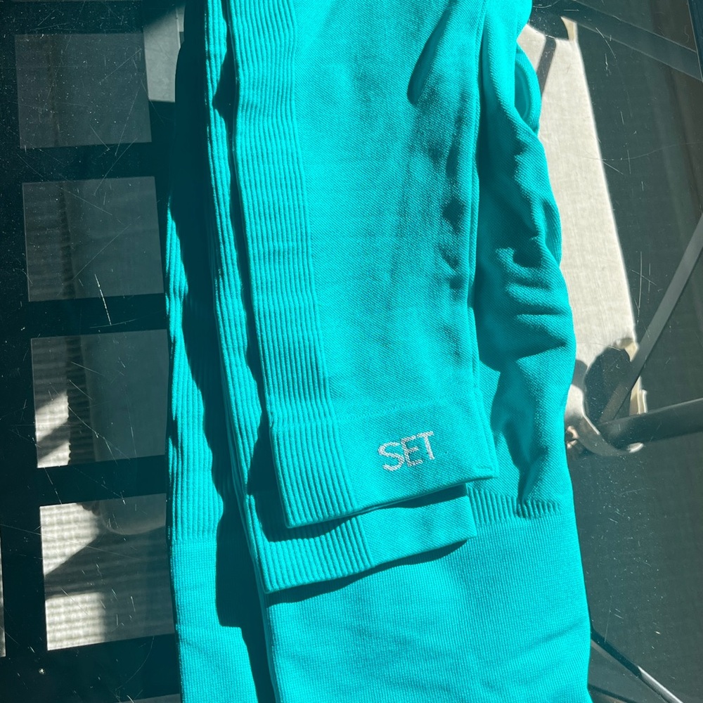 Set Active workout set - Picture 3 of 3